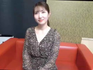 《可疑的美容院 迅雷》中文在线观看-爱情片
